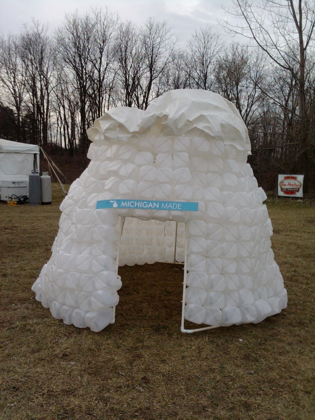 There was supposed to be an igloo village. No snow, so this one's made out of empty milk jugs. Ummm...yeah. You've got to appreciate the creativity that went into making it. :)